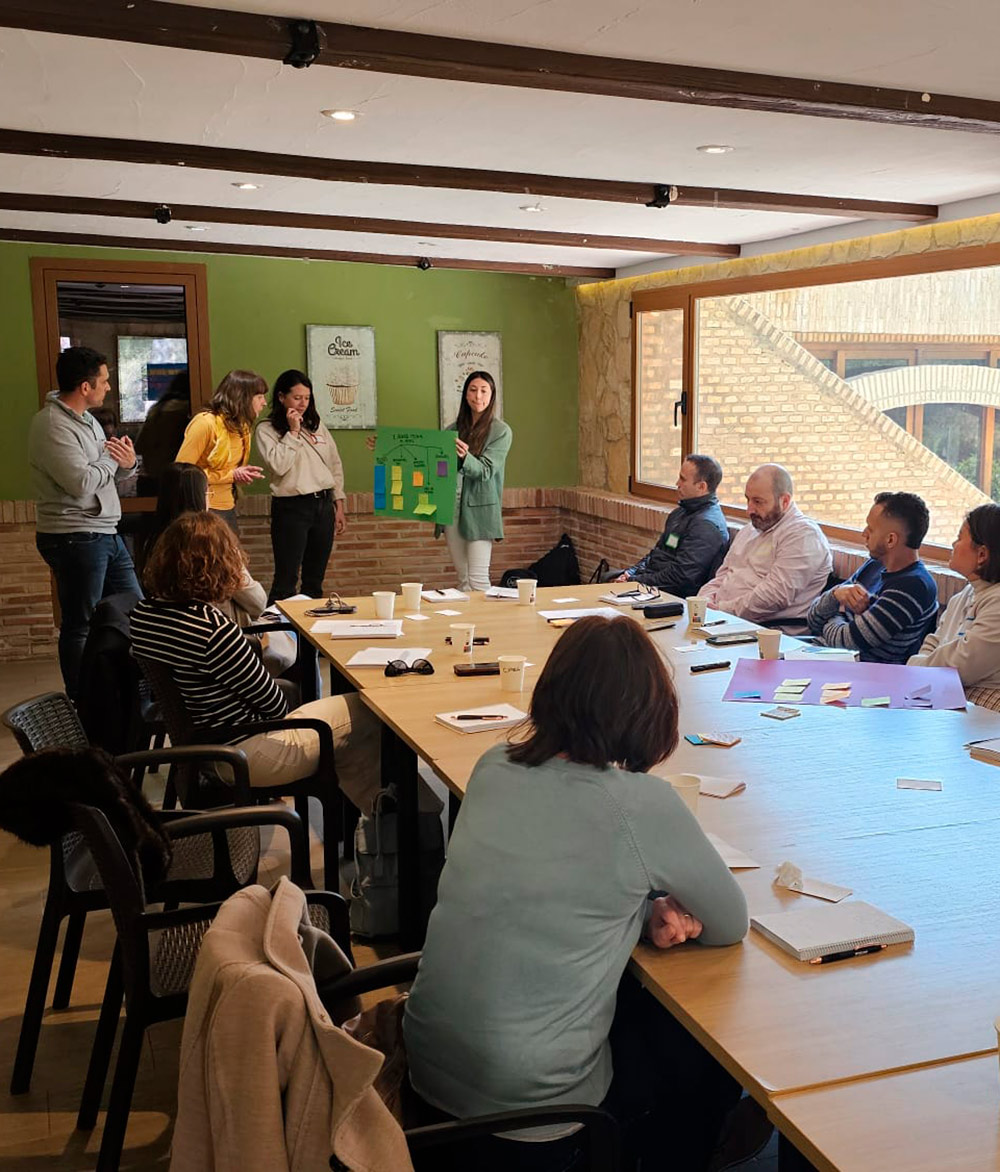 equipo de Sanlucar participando en el workshop de Intelema